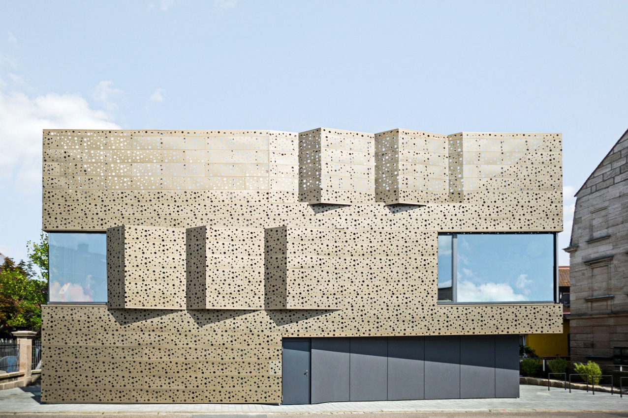 Kindergarten Schützenstraße, Zirndorf - Material: Aluminium - Neucad